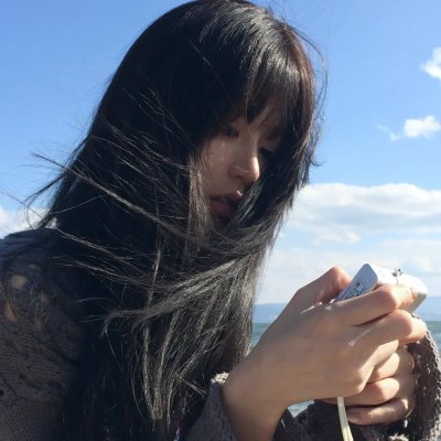 滑板少年